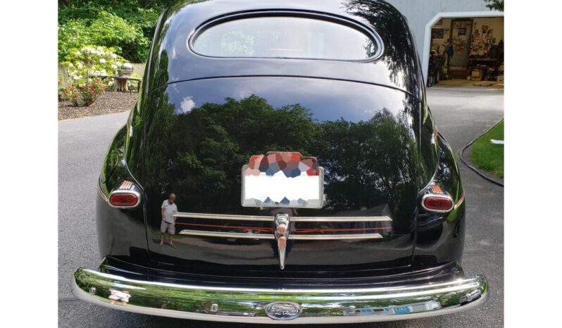 1946 Ford Custom Deluxe full